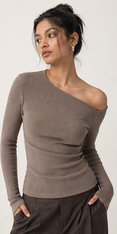 A ribbed knit top with just enough imbalance.